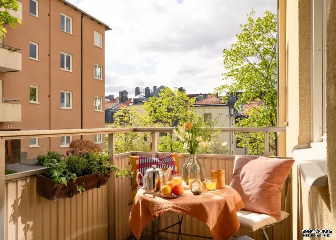 住在画里！47平的北欧公寓，风景宜人舒适松弛，描绘出温暖的生活愿景