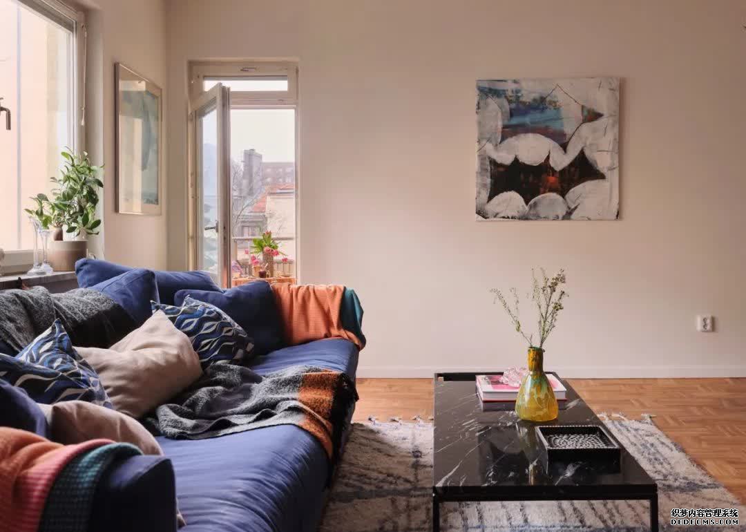 住在画里！47平的北欧公寓，风景宜人舒适松弛，描绘出温暖的生活愿景