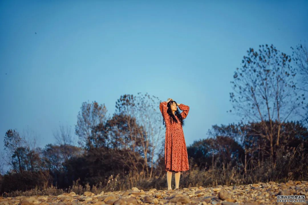 人生最好的状态：圈子干净，生活简单，头脑清醒