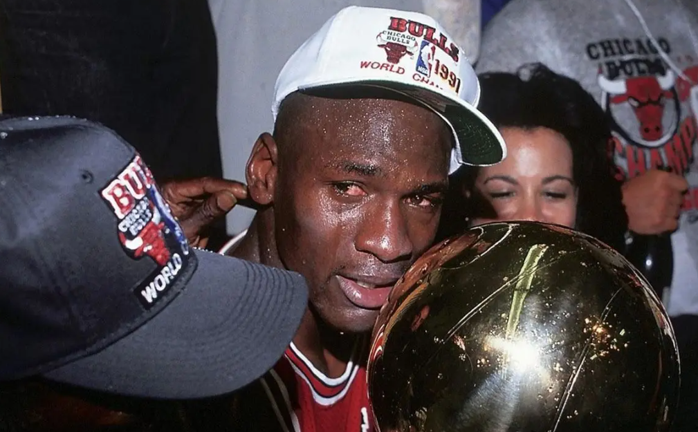 当一个人不尊重你时，不要沟通，不要愤怒，只需记住“镜子效应”