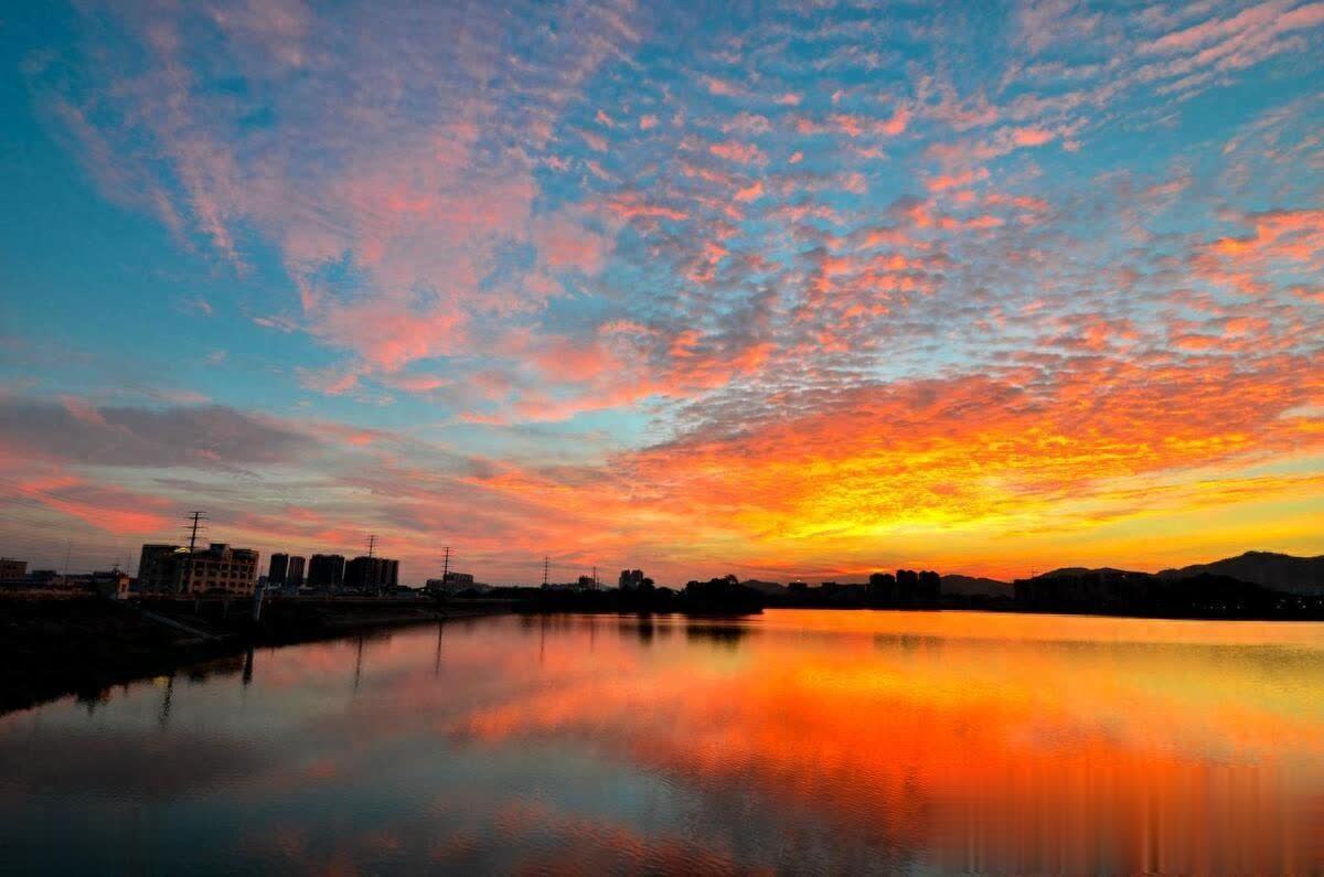 心理学解析：遭遇伤害后，不必急于宽恕，这3种应对策略更明智