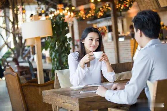 不要去改变人，你无法叫醒一个认知低的人，也难改变认知固化的人