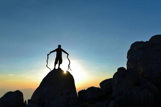 一个人痛苦的根源：格局小，破事多