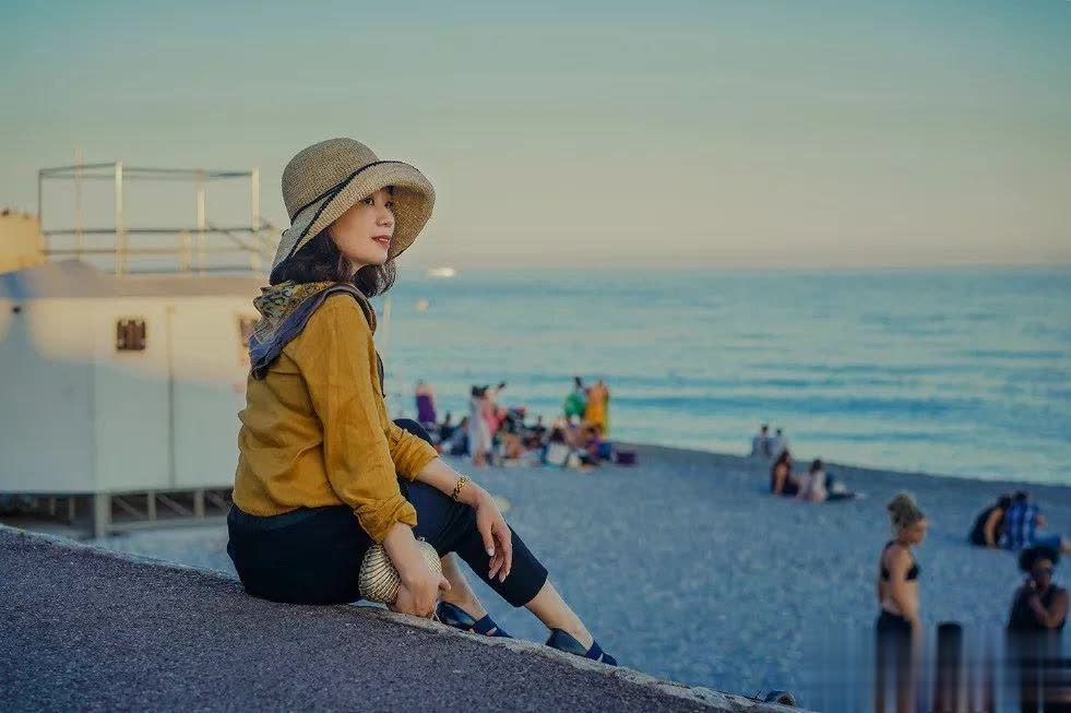 卷不赢，也躺不平的70后和80后，将面临这些“趋势”