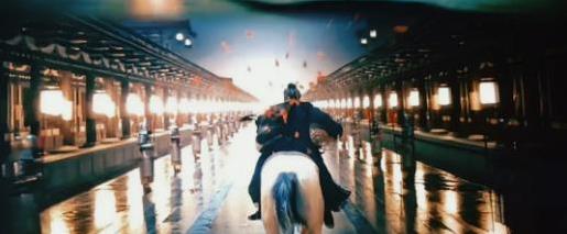 深夜核对文书只为保命，他累到崩溃，却发现工作不值一提？