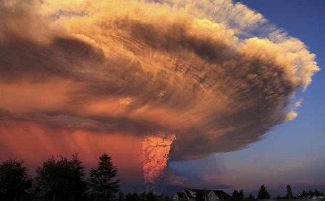 黄石美景藏杀机，4万原子弹威力，人类能撑多久？