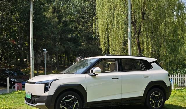 选电动车看电池？东风纳米 06 的安全与保障藏着巧思