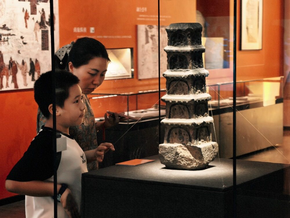 图片新闻｜“从敦煌到大足” 共展千年艺术魅力