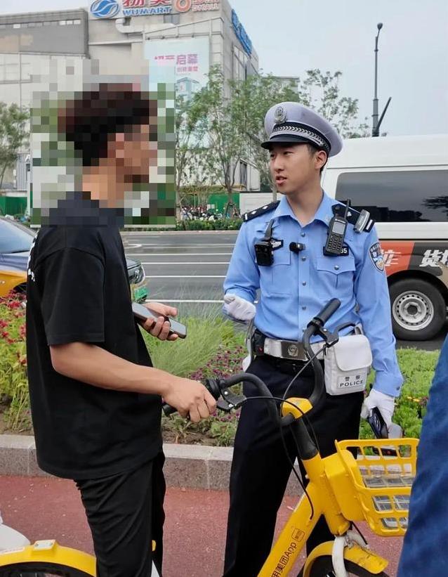 北京街头电动车乱象多，交警出手重拳治，效果咋样？