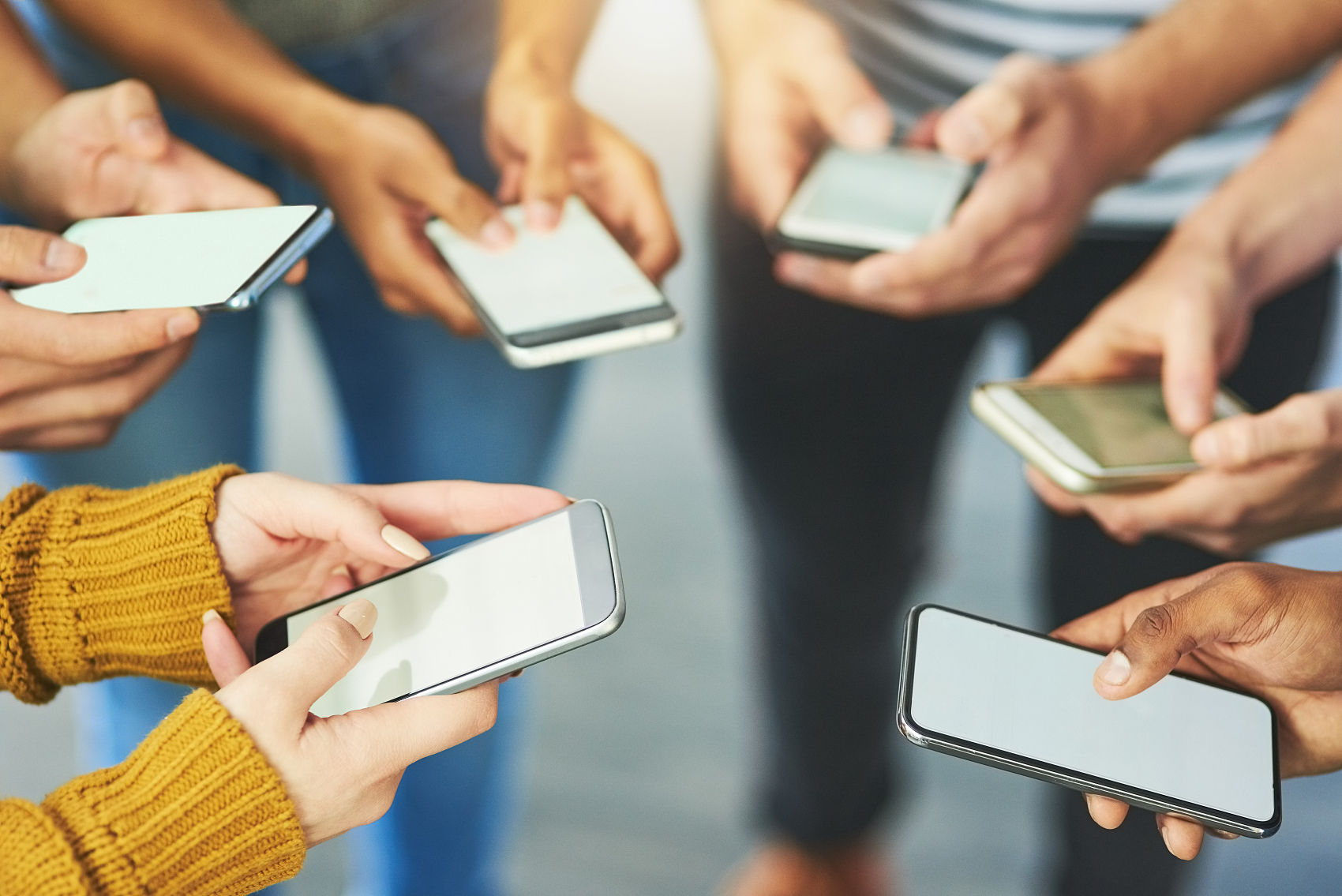 安全员贾宇博：加油站里的“安全锁”