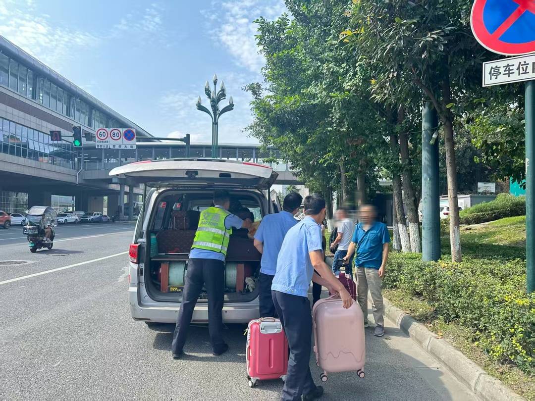 一张“黑车”的风险账单：司机“抱侥幸”面临高额罚单，乘客“图方便”陷安全隐患