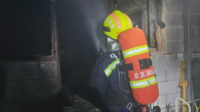 【今日安全科普】北京一平房过火面积8m²致1人遇难！火灾原因引人深思