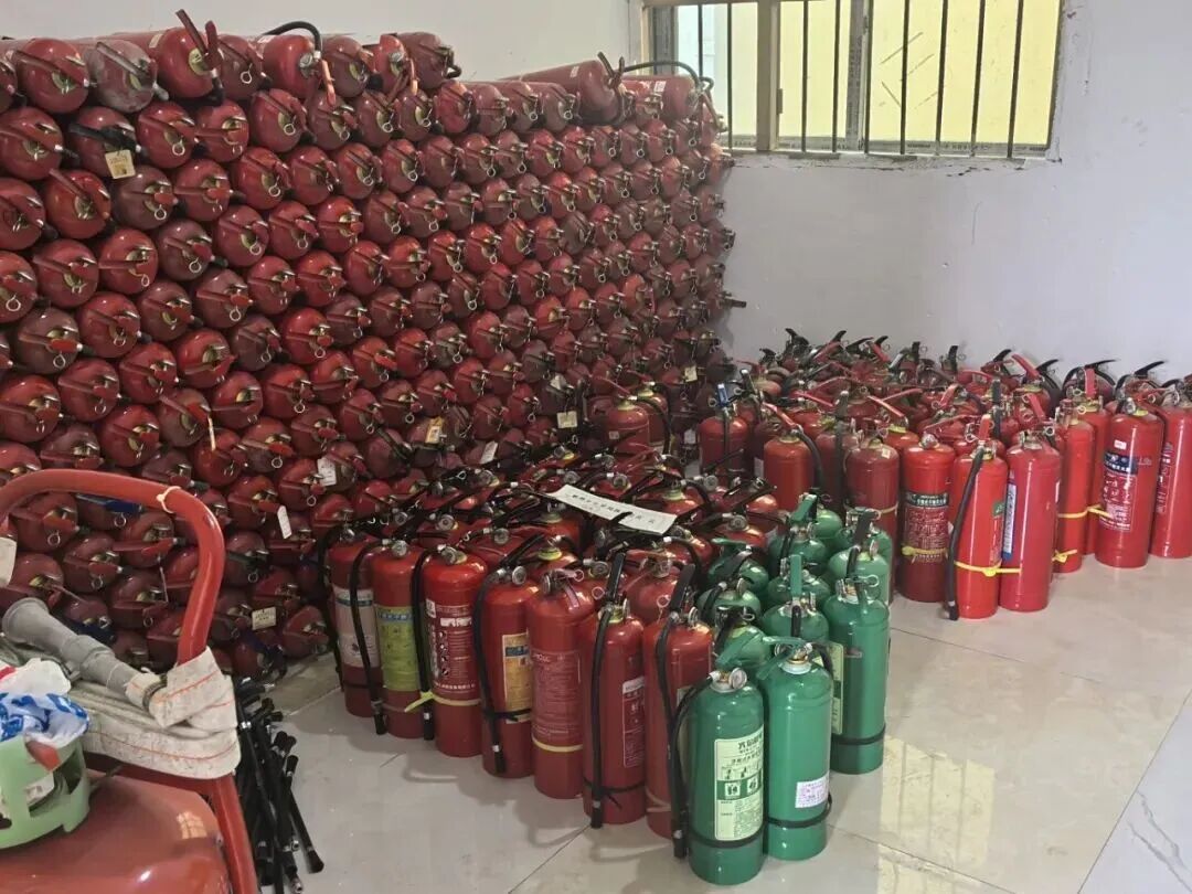 假冒消防赚快钱 刑事拘留！