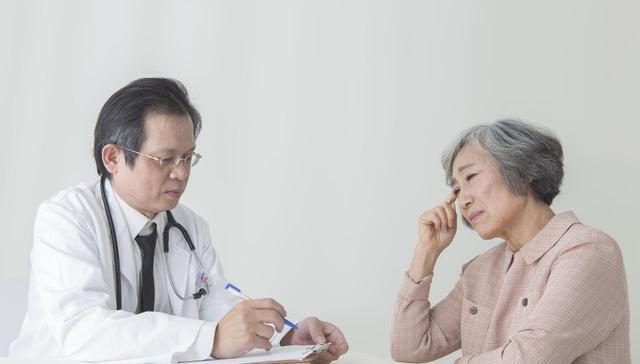 眩晕是大病的预警，频繁眩晕的人，或是暗藏了这3种健康危机