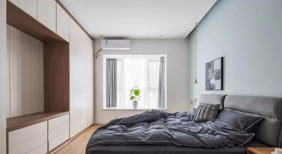 128㎡北欧小家，客餐厅巧用书桌隔断设计，这样的装修太赞了！